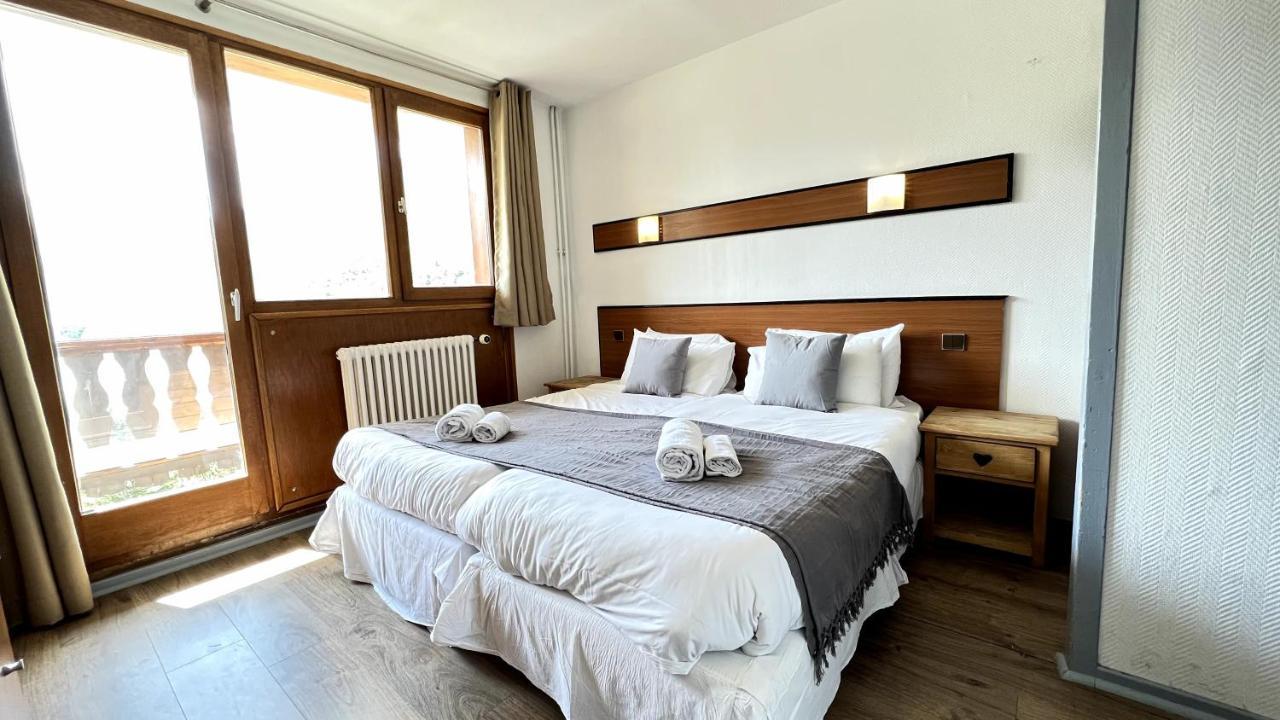 Hotel Le Piolet แซ็ง-มาร์แต็ง-เดอ-แบลวีย์ ภายนอก รูปภาพ