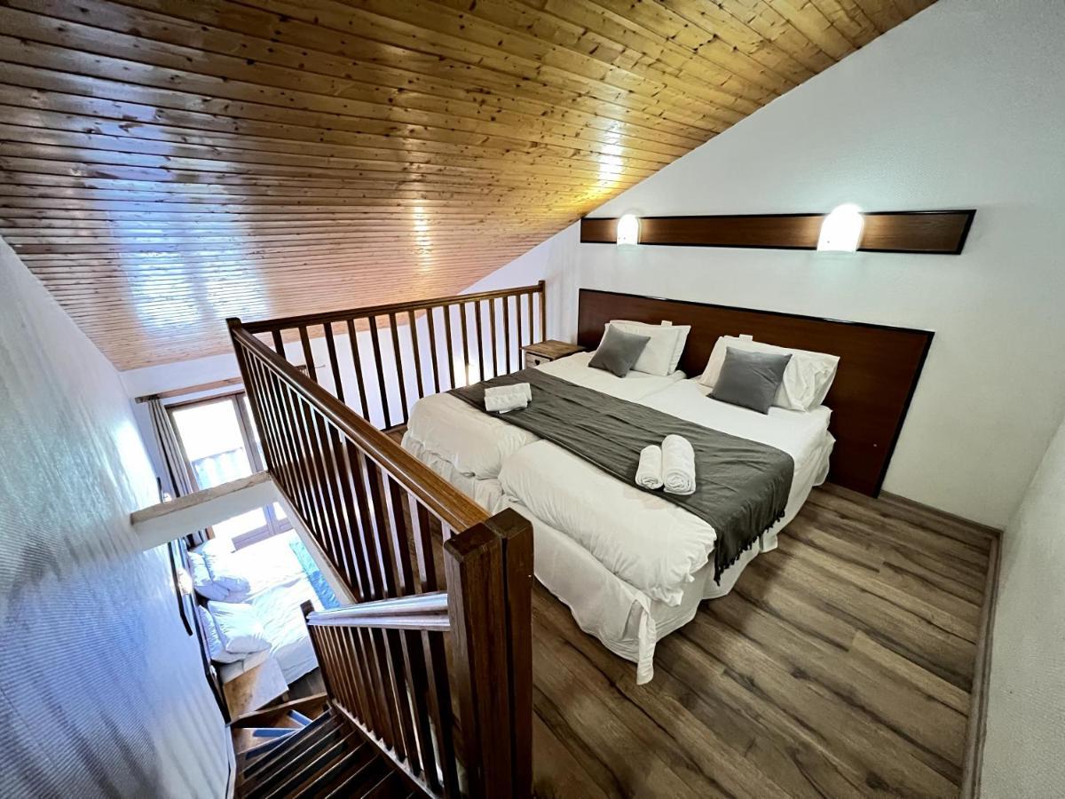 Hotel Le Piolet แซ็ง-มาร์แต็ง-เดอ-แบลวีย์ ภายนอก รูปภาพ